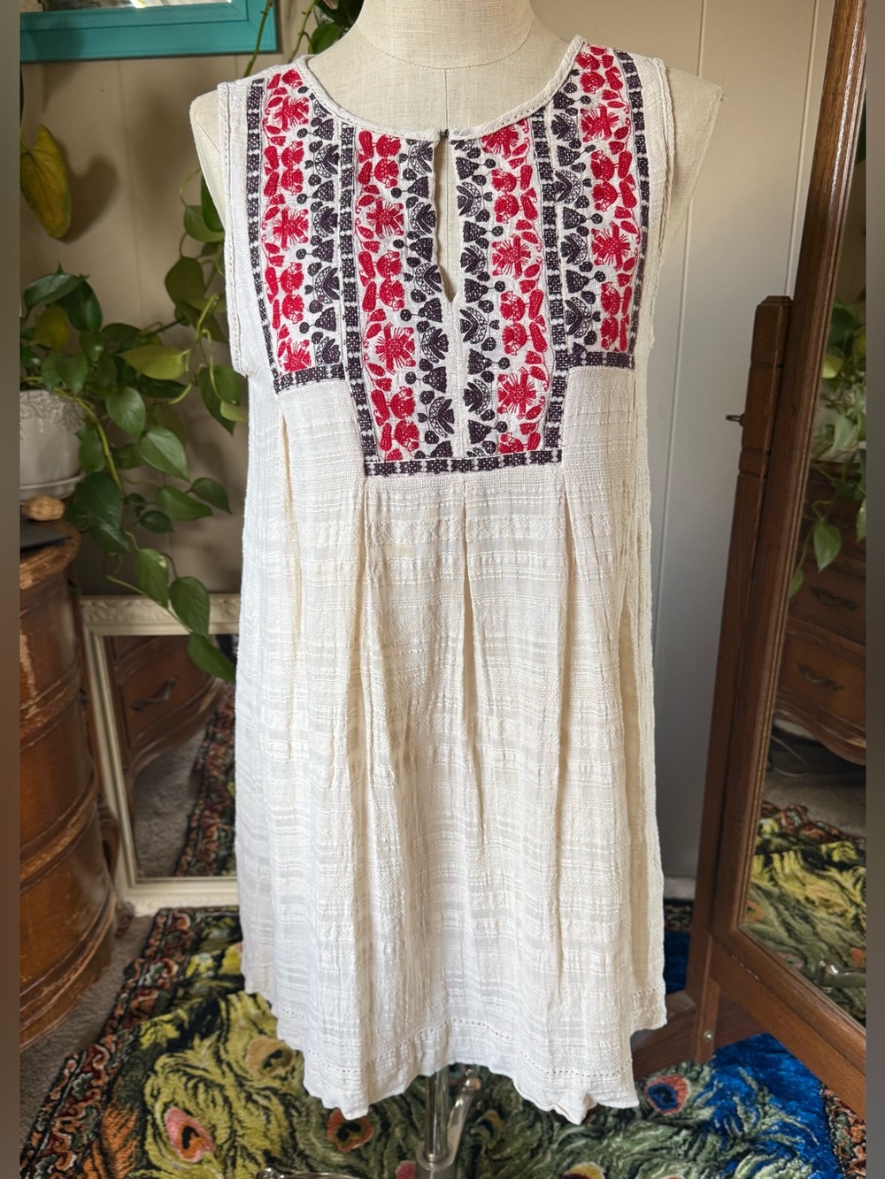 Max Studio Beige/Red Embroidered Boho Dress - L